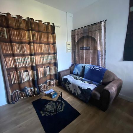 Appartement Hyper Centre Reims Le Gite Du Sorcier Екстер'єр фото